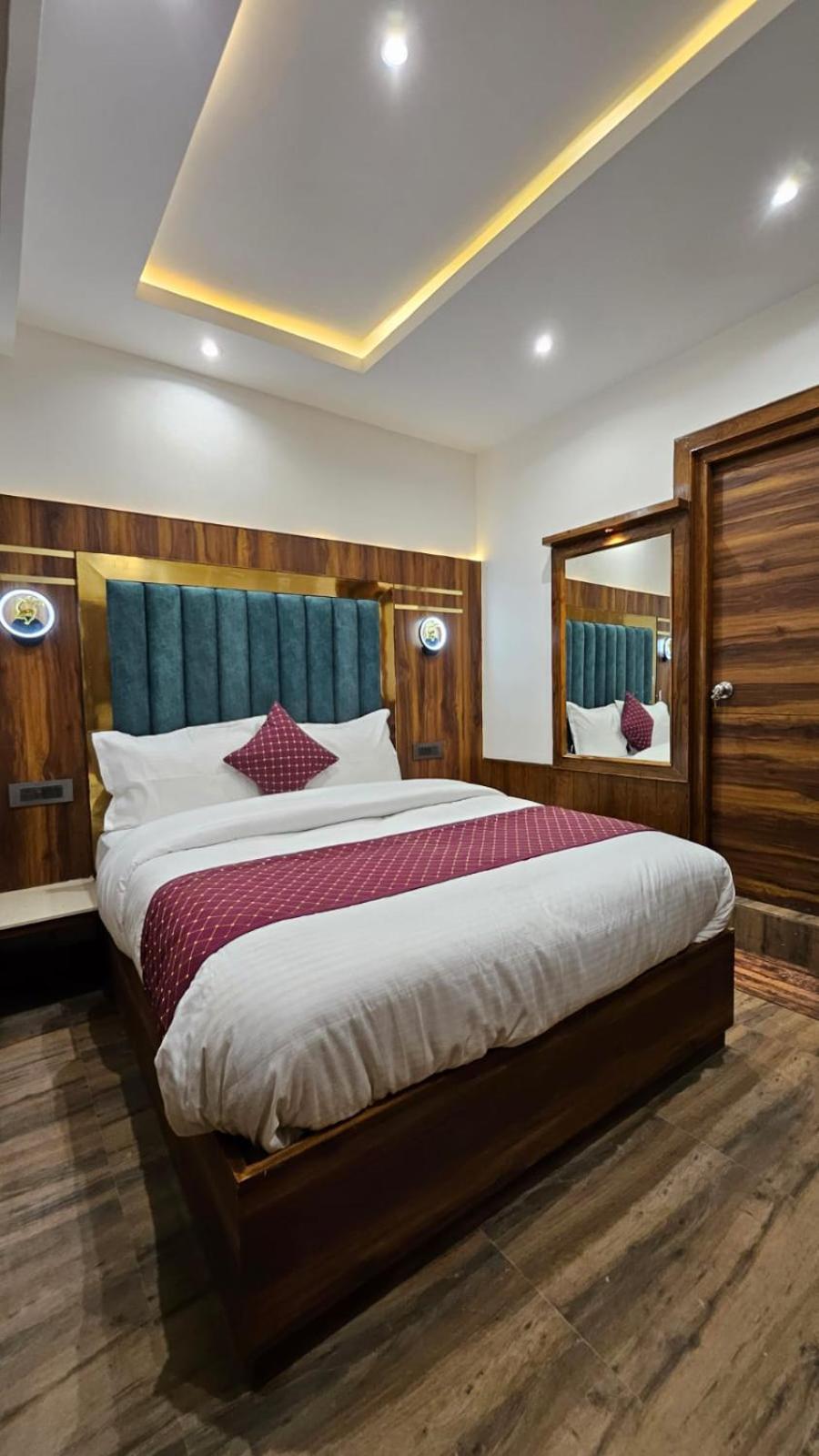 Mountain Zest- Simla Royale Near Mall Road Free Pickup From Railway Station Simla Luaran gambar